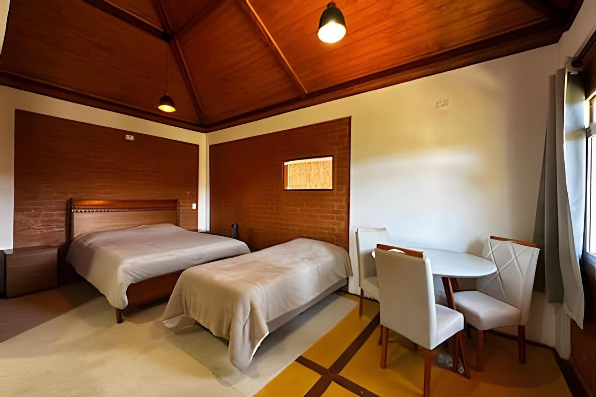 Suites Saint Louis - Conforto Do Lado Do Centro Turistico Campos do Jordão Exterior foto